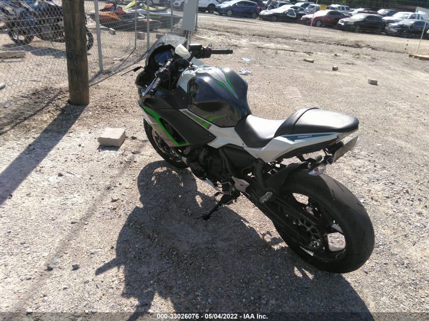 2022 KAWASAKI EX650 N ML5EXEN10NDA51320