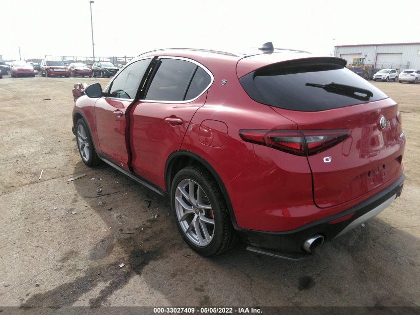 2018 ALFA ROMEO STELVIO TI ZASFAKBN0J7B82181