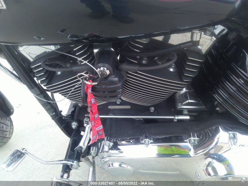 2009 HARLEY-DAVIDSON FXCWC 1HD1JK5139Y059863