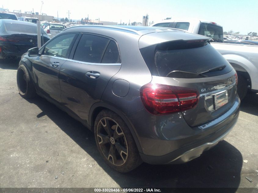2019 MERCEDES-BENZ GLA GLA 250 WDCTG4GB5KJ552902