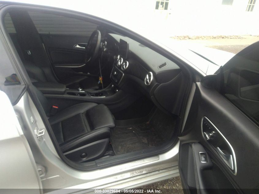 2018 MERCEDES-BENZ CLA CLA 250 WDDSJ4GB6JN558059