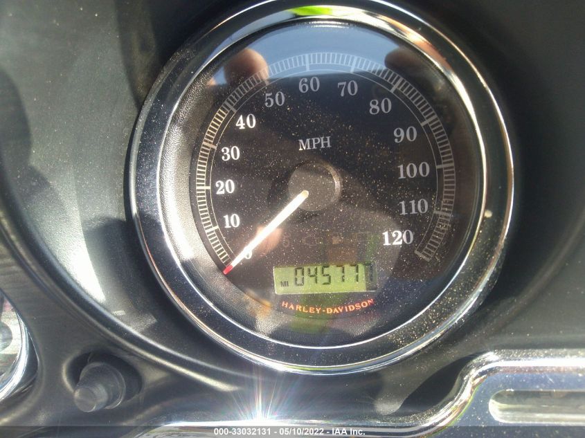 2011 HARLEY-DAVIDSON FLHTC 1HD1FF416BB629096