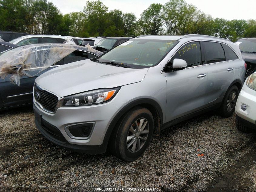 2016 KIA SORENTO LX 5XYPG4A54GG039321