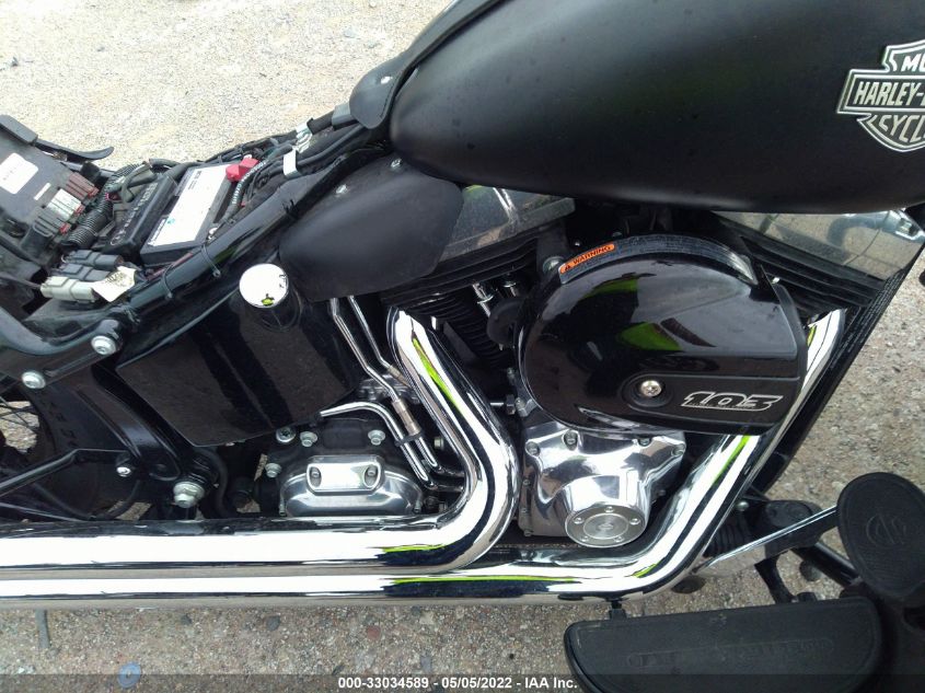 2017 HARLEY-DAVIDSON FLS SOFTAIL SLIM 1HD1JRV12HB016819