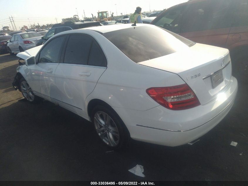2013 MERCEDES-BENZ C-CLASS C 250 WDDGF4HB8DG090284