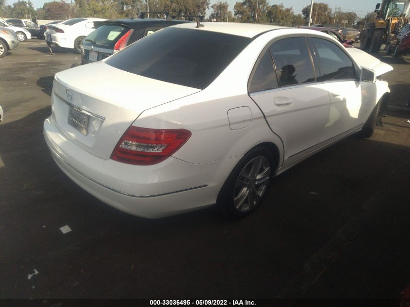 2013 MERCEDES-BENZ C-CLASS C 250 WDDGF4HB8DG090284