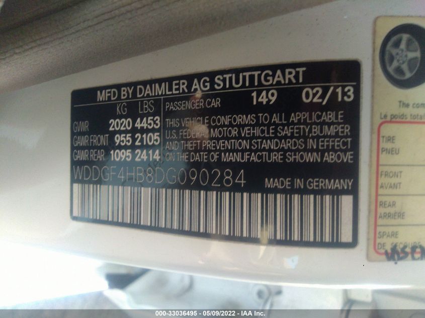 2013 MERCEDES-BENZ C-CLASS C 250 WDDGF4HB8DG090284