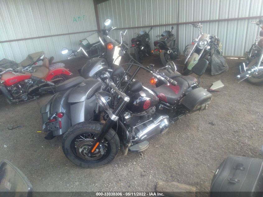 2019 HARLEY-DAVIDSON FLSL 1HD1YDJ25KB026331