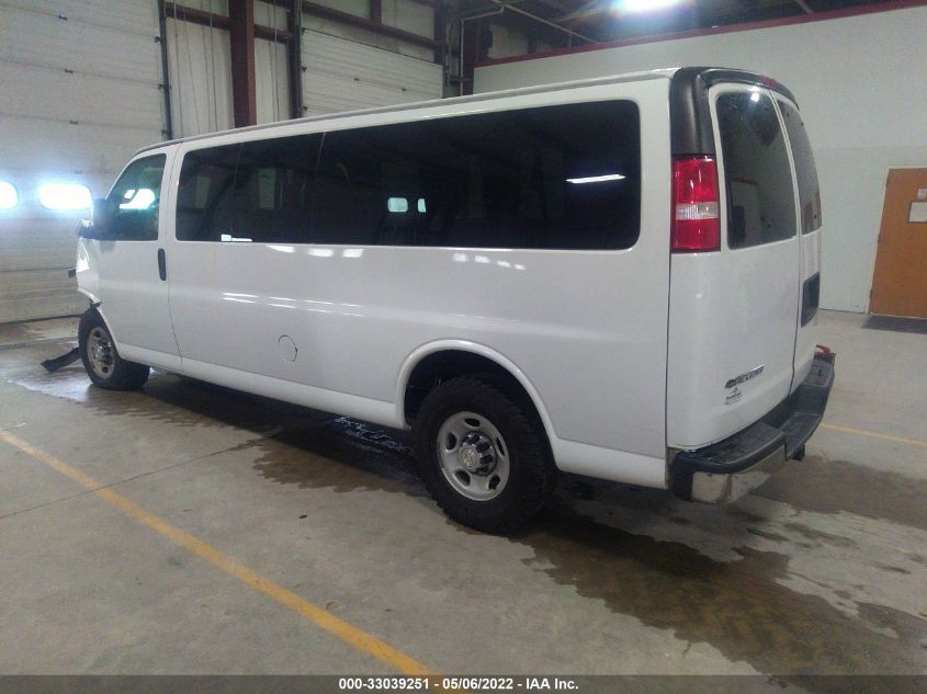 2017 CHEVROLET EXPRESS PASSENGER LT 1GAZGPFG5H1224718