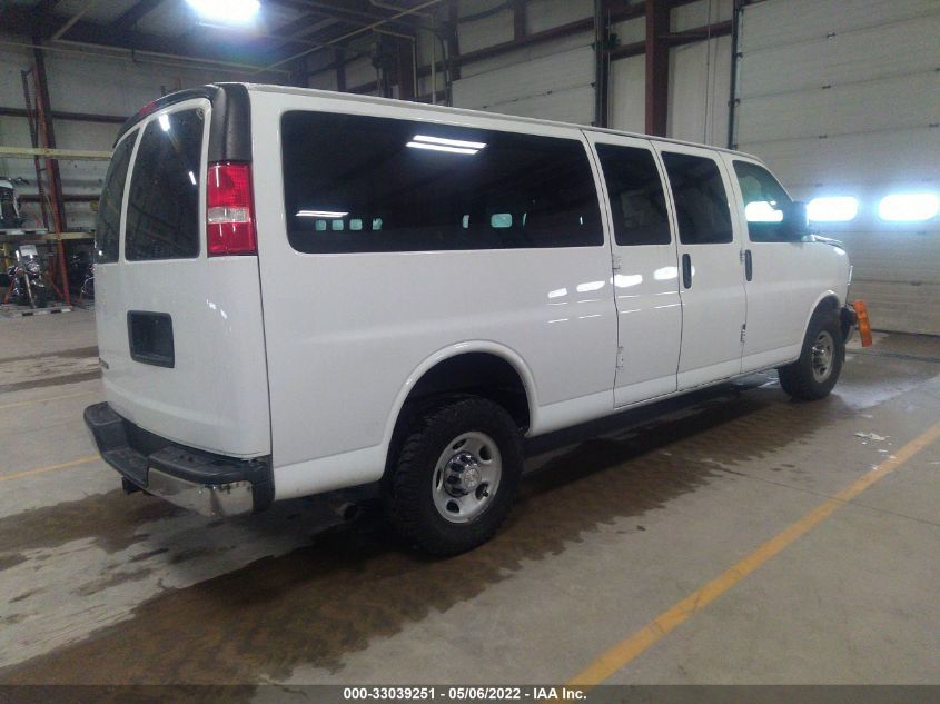 2017 CHEVROLET EXPRESS PASSENGER LT 1GAZGPFG5H1224718