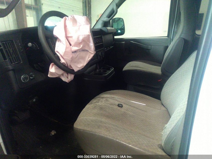 2017 CHEVROLET EXPRESS PASSENGER LT 1GAZGPFG5H1224718