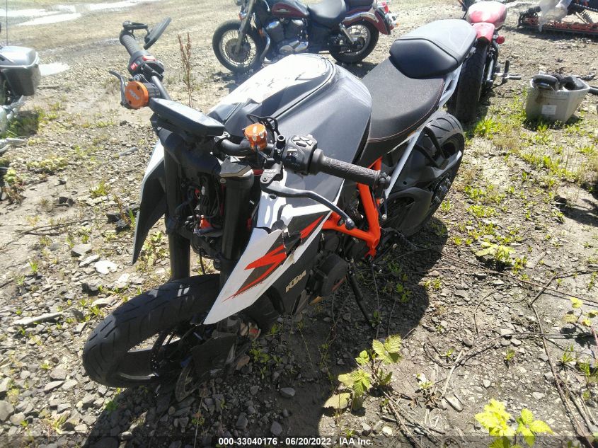2018 KTM 1290 SUPER DUKE R VBKV3940XJM981135