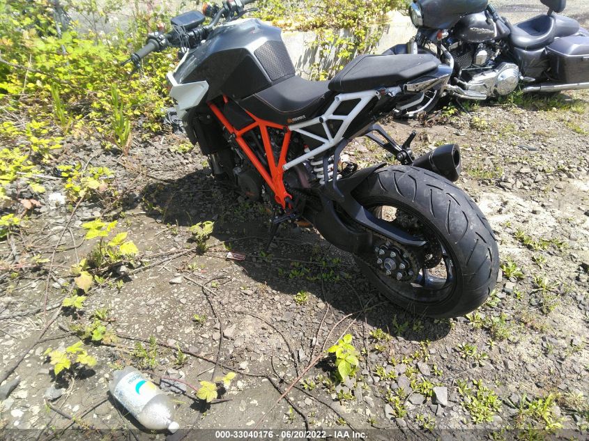 2018 KTM 1290 SUPER DUKE R VBKV3940XJM981135