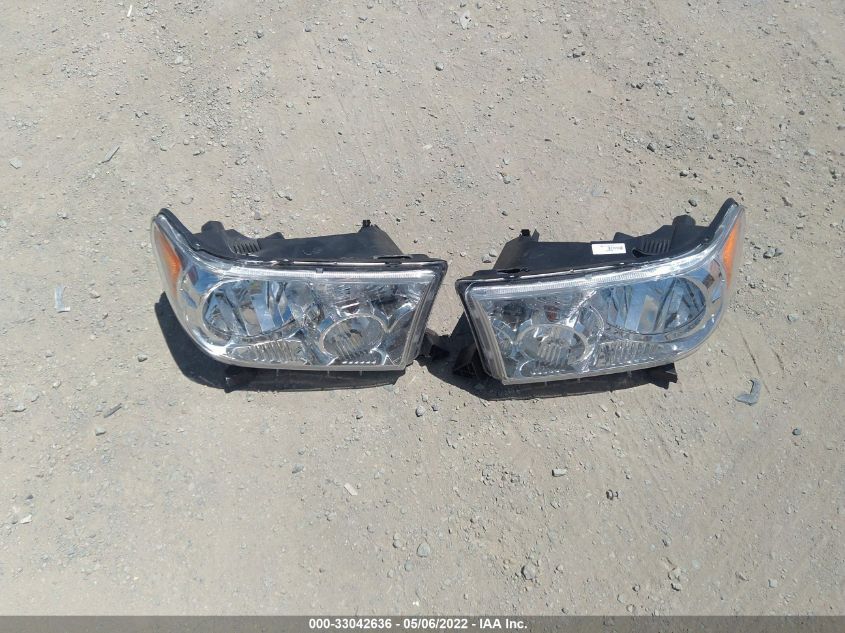 2013 TOYOTA TUNDRA 2WD TRUCK 5TFEY5F10DX147069