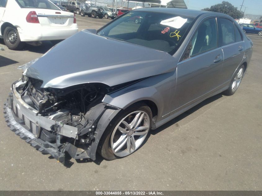 2014 MERCEDES-BENZ C-CLASS C 250 WDDGF4HB3EA956736