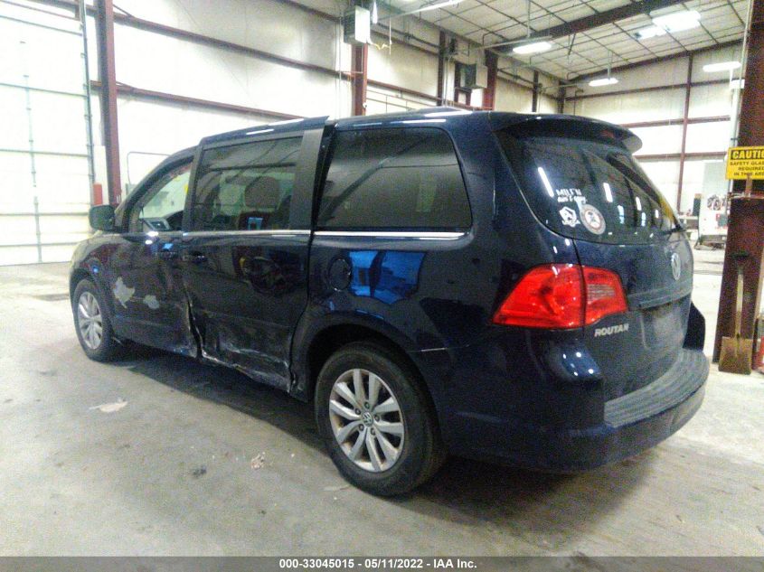 2014 VOLKSWAGEN ROUTAN SE W/RSE & NAVIGATION 2C4RVABG2ER134370