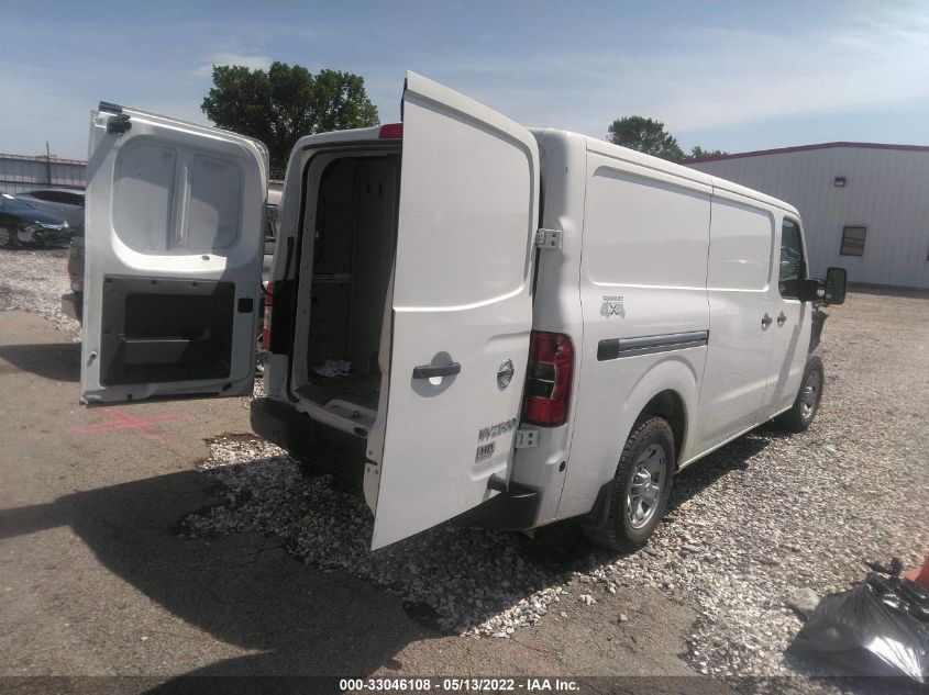 2015 NISSAN NV SV 1N6AF0KX5FN807636
