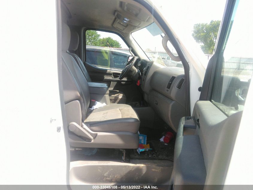 2015 NISSAN NV SV 1N6AF0KX5FN807636