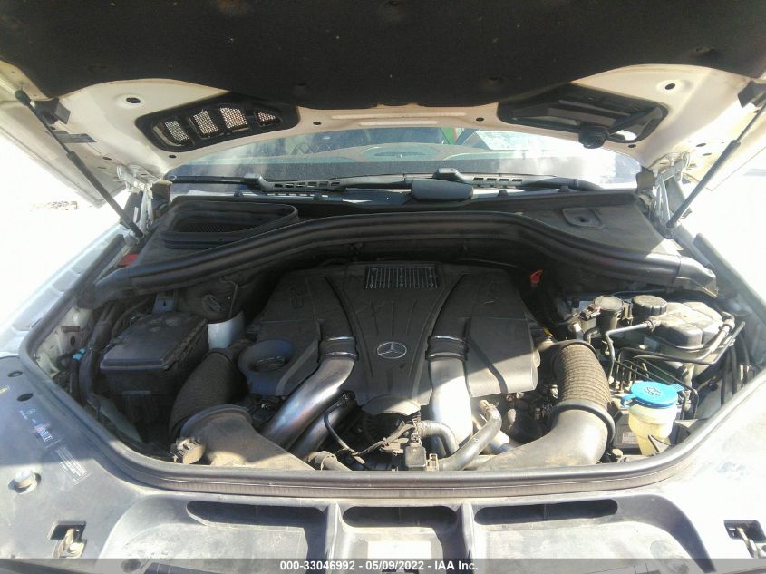 2013 MERCEDES-BENZ M-CLASS ML 550 4JGDA7DB1DA175758