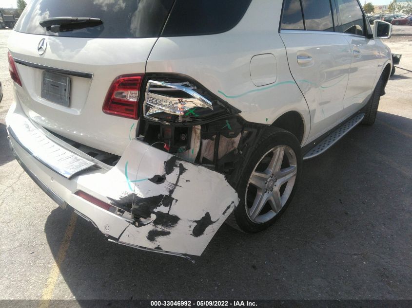 2013 MERCEDES-BENZ M-CLASS ML 550 4JGDA7DB1DA175758