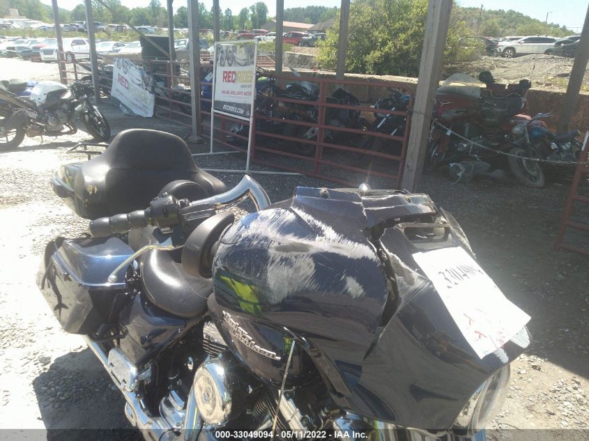2014 HARLEY-DAVIDSON FLHX STREET GLIDE 1HD1KBM14EB698927