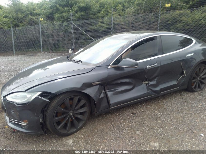2015 TESLA MODEL S 85D 5YJSA1H2XFFP74641