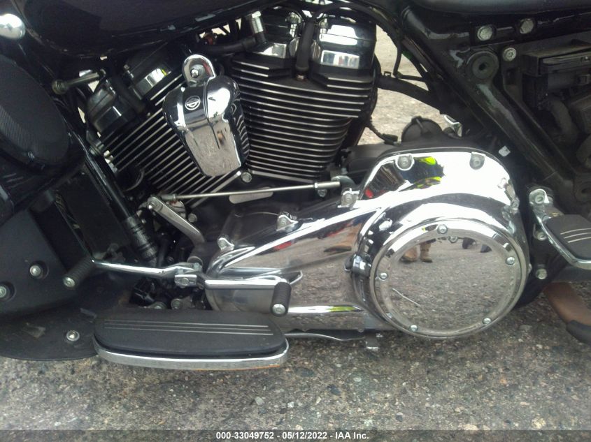 2021 HARLEY-DAVIDSON FLTRX 1HD1KHC18MB676772