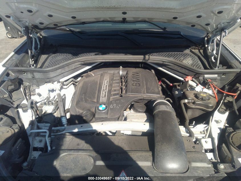 2015 BMW X5 XDRIVE35I 5UXKR0C52F0K70294