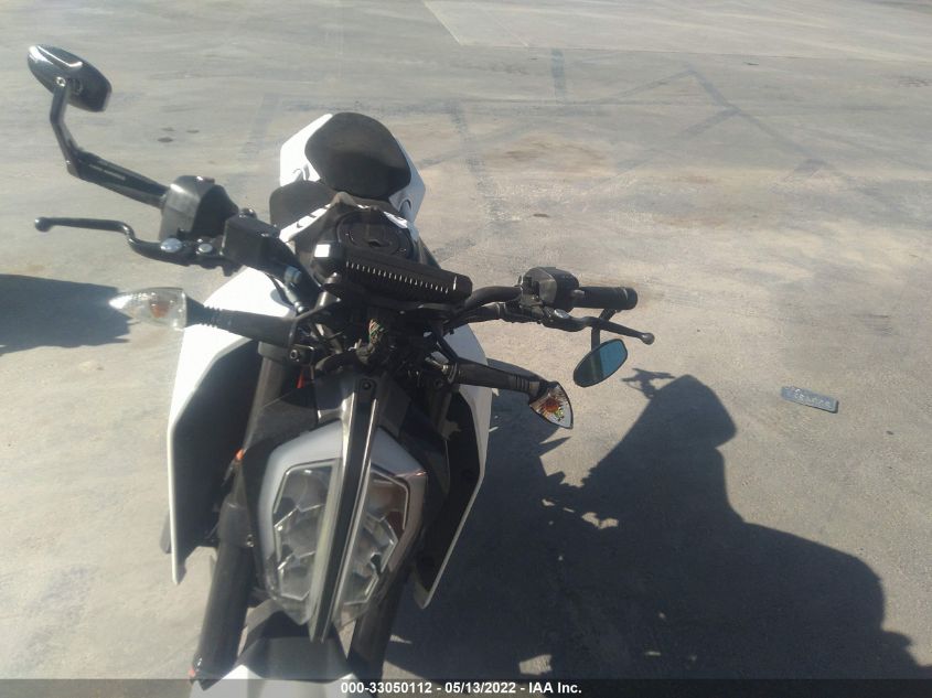 2017 KTM 390 DUKE MD2JPJ408HC209619