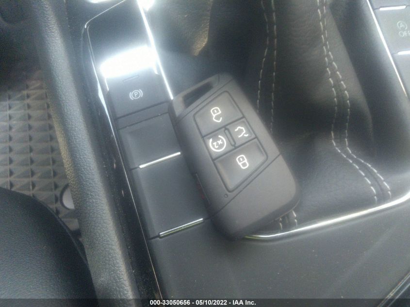 2022 VOLKSWAGEN TAOS SEL 3VV1X7B2XNM022309