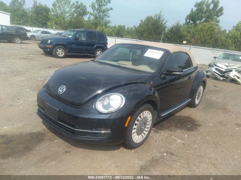 2013 VOLKSWAGEN BEETLE CONVERTIBLE 2.0L TDI W/SOUND/NAV 3VW5L7AT1DM828136