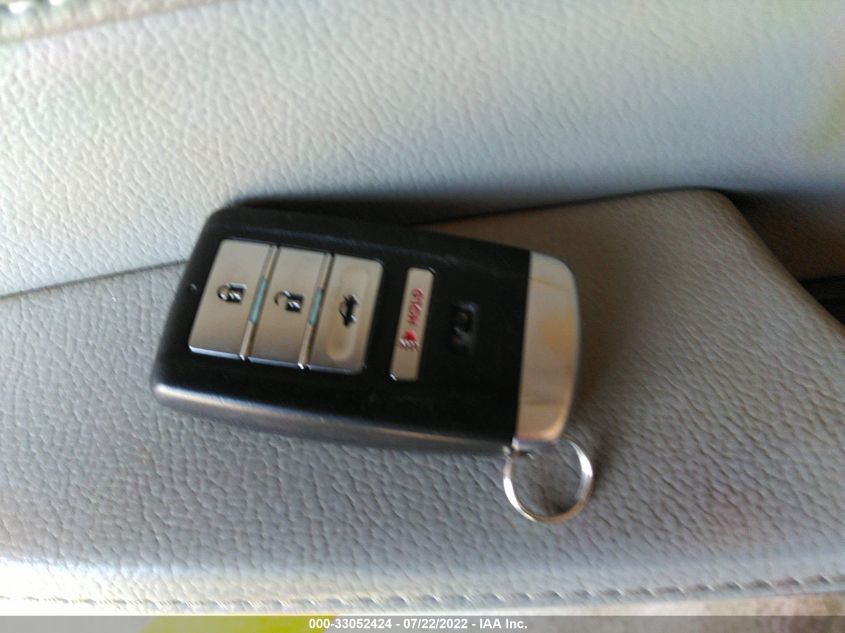 2016 ACURA ILX W 19UDE2F75GA018289