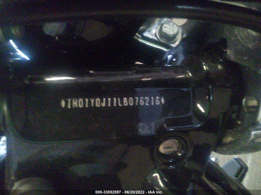 2020 HARLEY-DAVIDSON FLSL 1HD1YDJ11LB076216