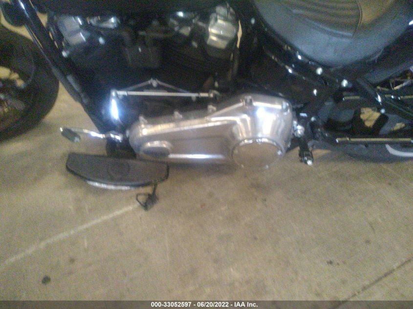 2020 HARLEY-DAVIDSON FLSL 1HD1YDJ11LB076216