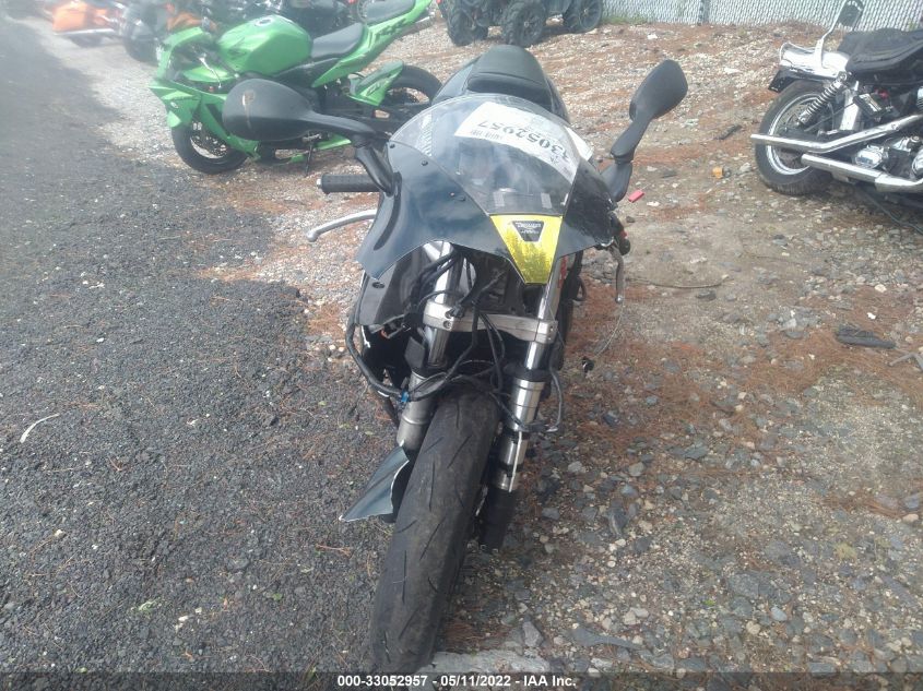 2002 TRIUMPH MOTORCYCLE DAYTONA 955I SMT502FP12J154933