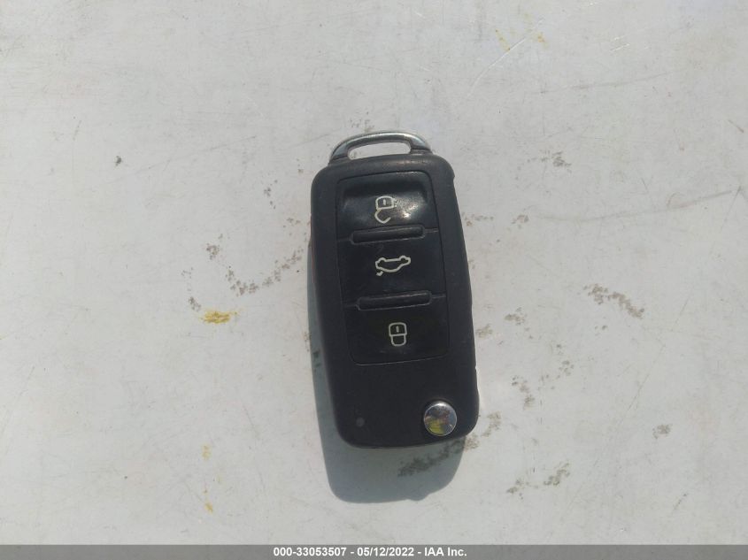2015 VOLKSWAGEN BEETLE COUPE 1.8T 3VWJ17AT4FM627127