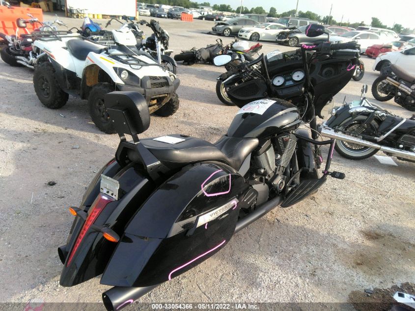 2014 VICTORY MOTORCYCLES CROSS COUNTRY 8-BALL 5VPDA36N8E3028283