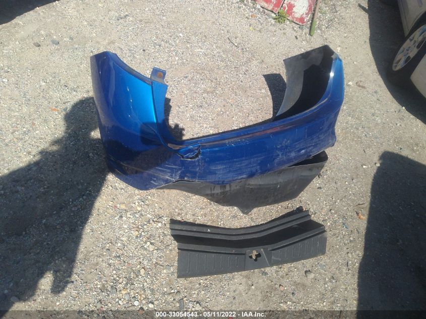 2015 NISSAN VERSA NOTE SR 3N1CE2CP3FL437525