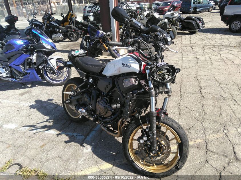 2021 YAMAHA XSR700 C JYARM21YXMA000515