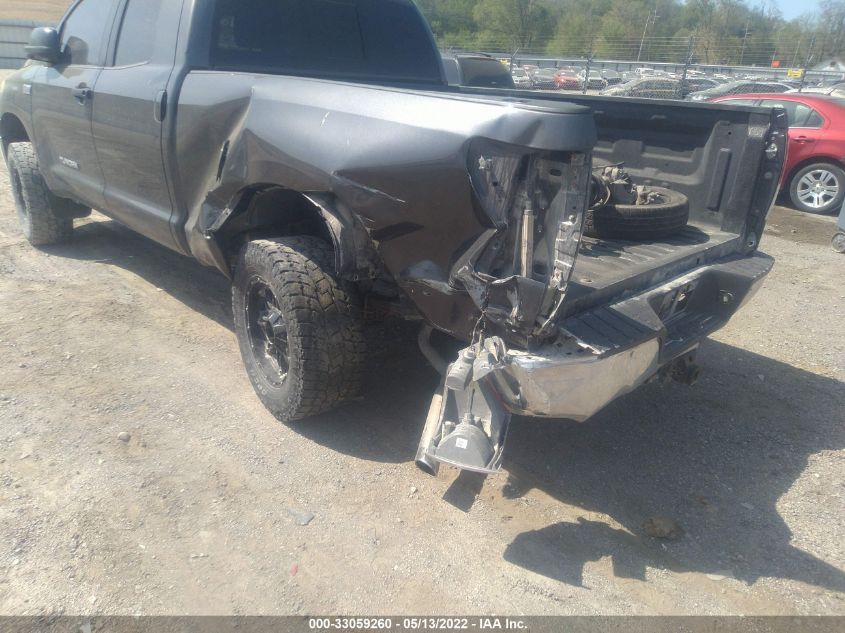 2013 TOYOTA TUNDRA 4WD TRUCK 5TFUY5F18DX277628