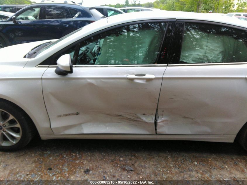 2019 FORD FUSION HYBRID SE 3FA6P0LU7KR256746