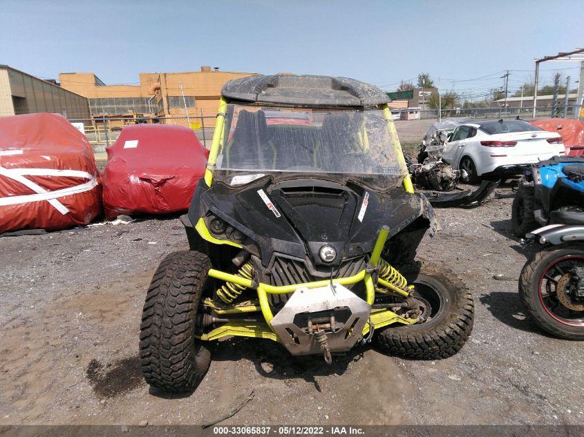 2015 CAN-AM MAVERICK 1000R TURBO X DS 3JBPDAR23FJ000310