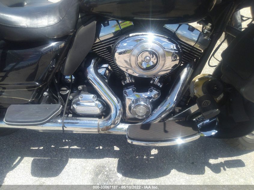2013 HARLEY-DAVIDSON FLTRU ROAD GLIDE ULTRA 1HD1KGM1XDB630949