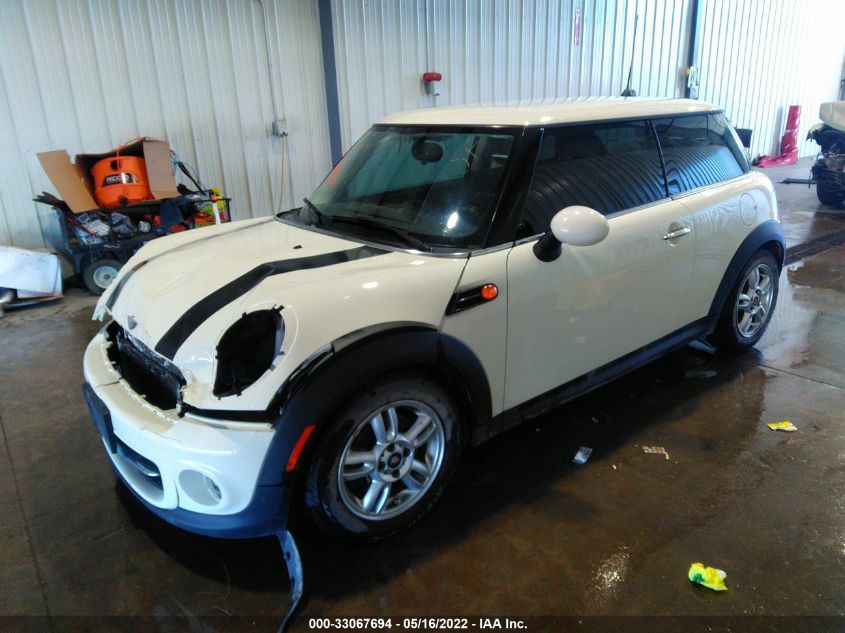 2013 MINI COOPER HARDTOP WMWSU3C53DT547920