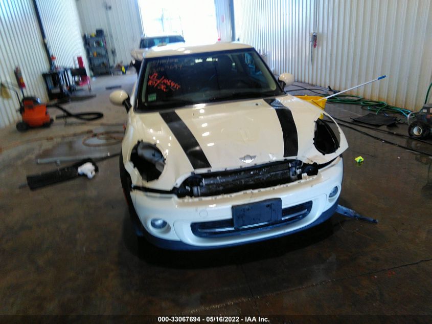 2013 MINI COOPER HARDTOP WMWSU3C53DT547920