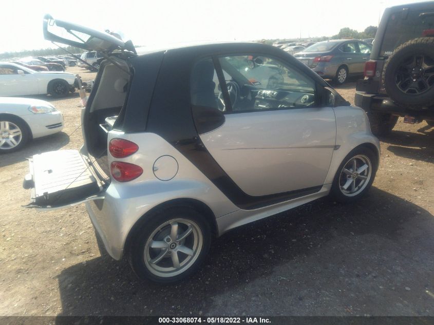 2015 SMART FORTWO PURE/PASSION WMEEJ3BA8FK810291