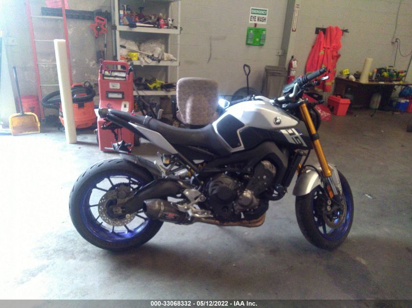 2015 YAMAHA FZ09 JYARN33E4FA008263