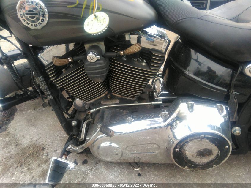 2016 HARLEY-DAVIDSON FXSB BREAKOUT 1HD1BFV1XGB013127