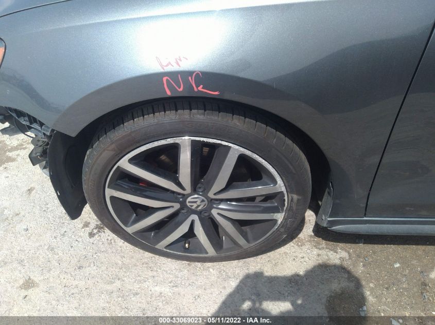 2013 VOLKSWAGEN GLI AUTOBAHN W/NAV 3VW567AJ6DM242134