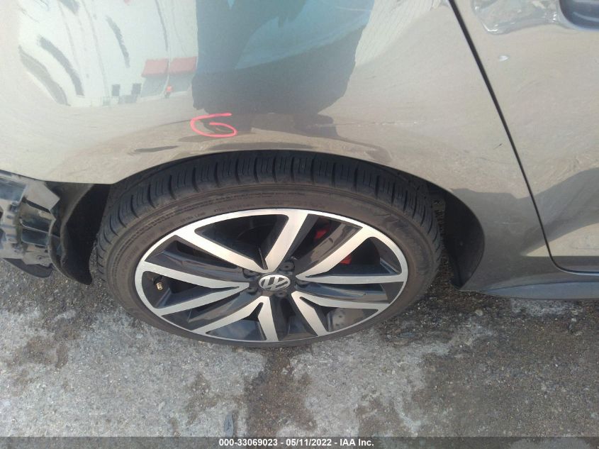 2013 VOLKSWAGEN GLI AUTOBAHN W/NAV 3VW567AJ6DM242134
